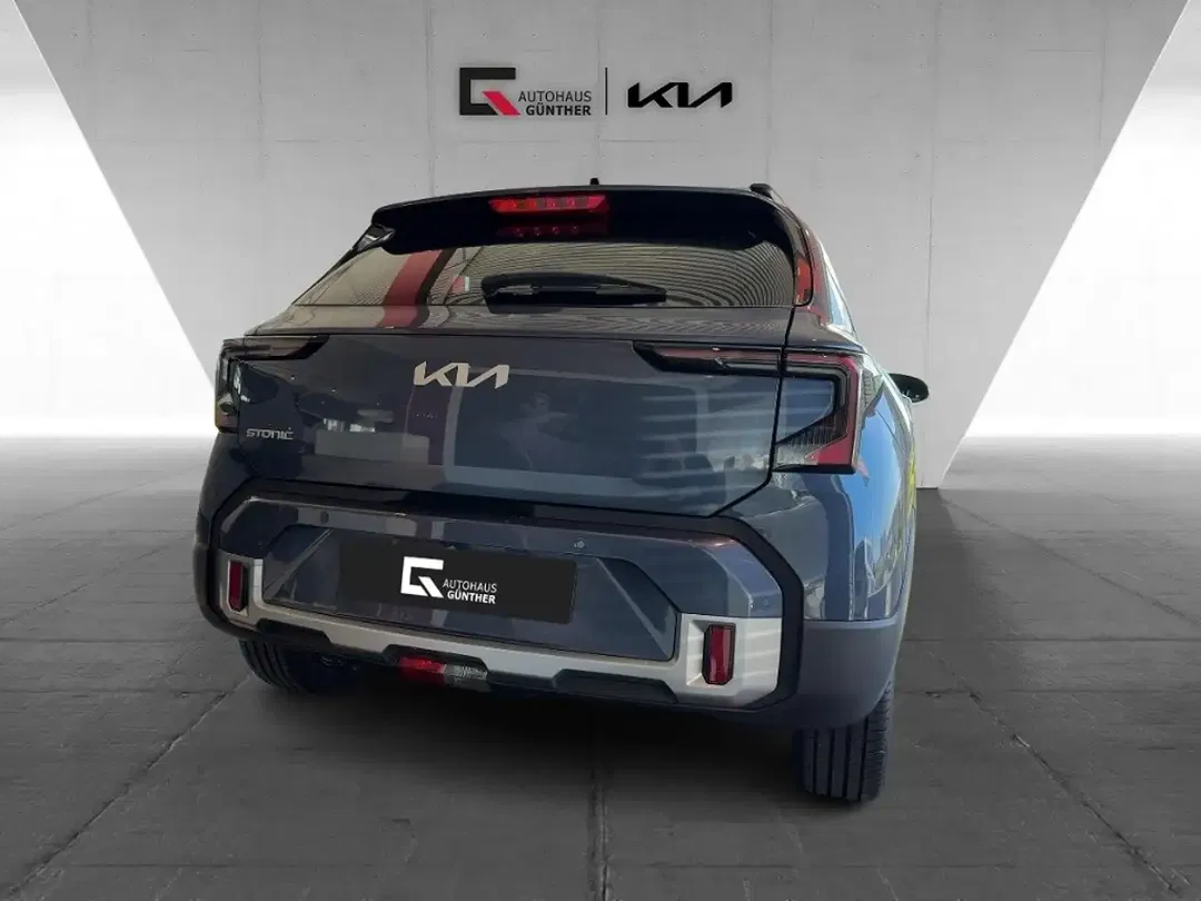 Kia Stonic - Thumbnail 2