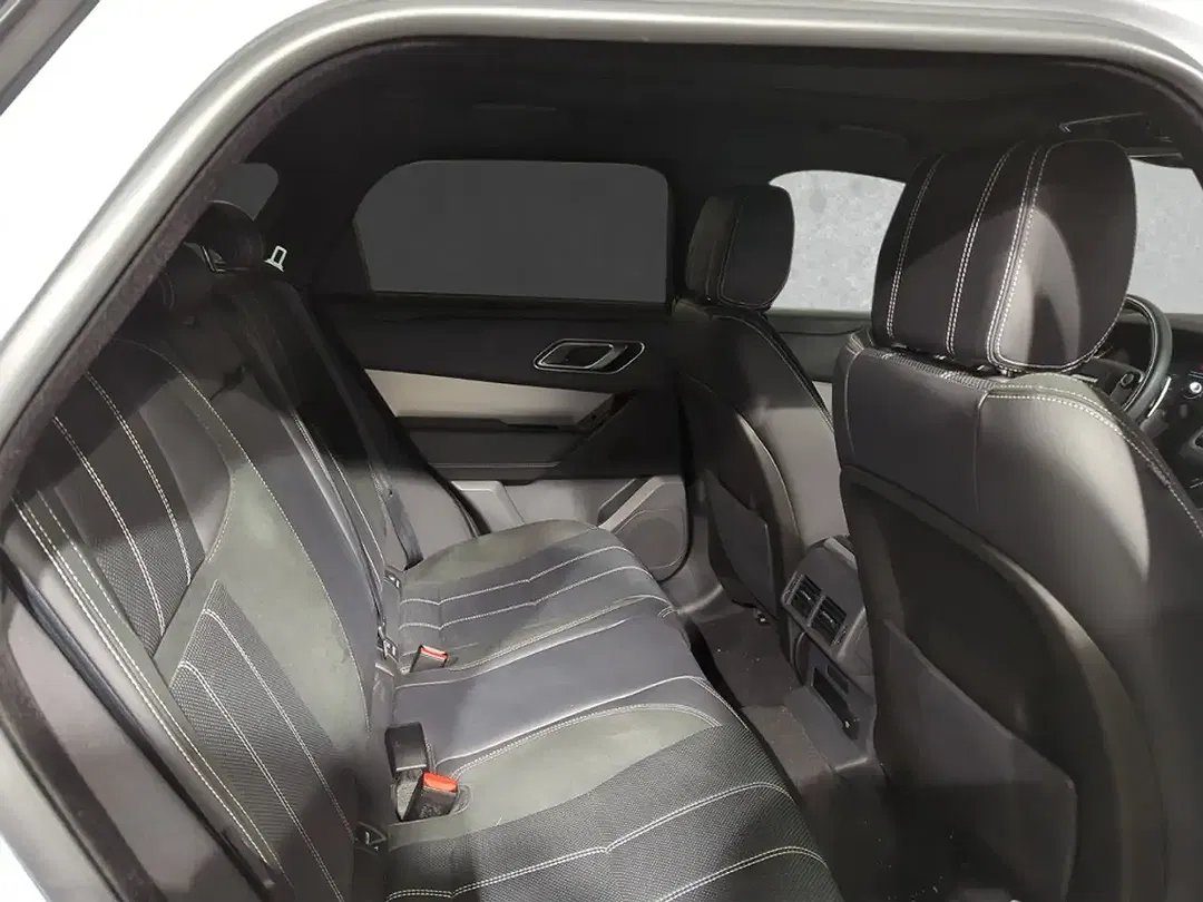 Land Rover Range Rover Velar - Thumbnail 12