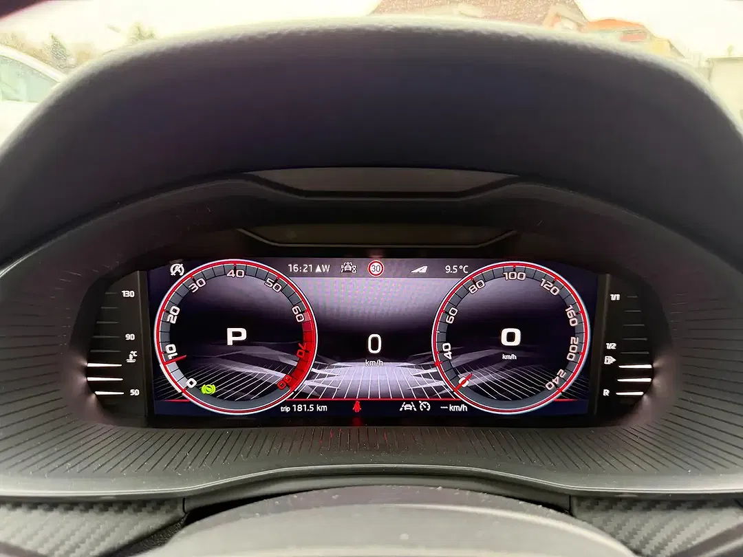 Skoda Scala - Thumbnail 10