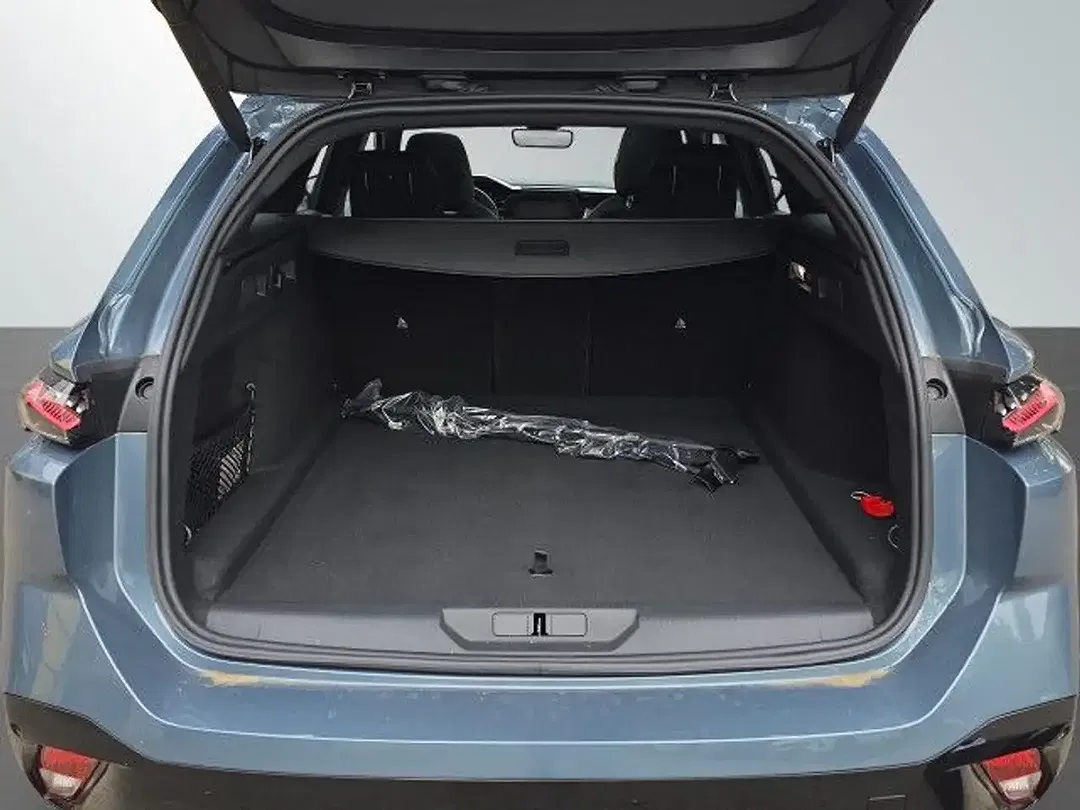 Peugeot 308 - Thumbnail 10
