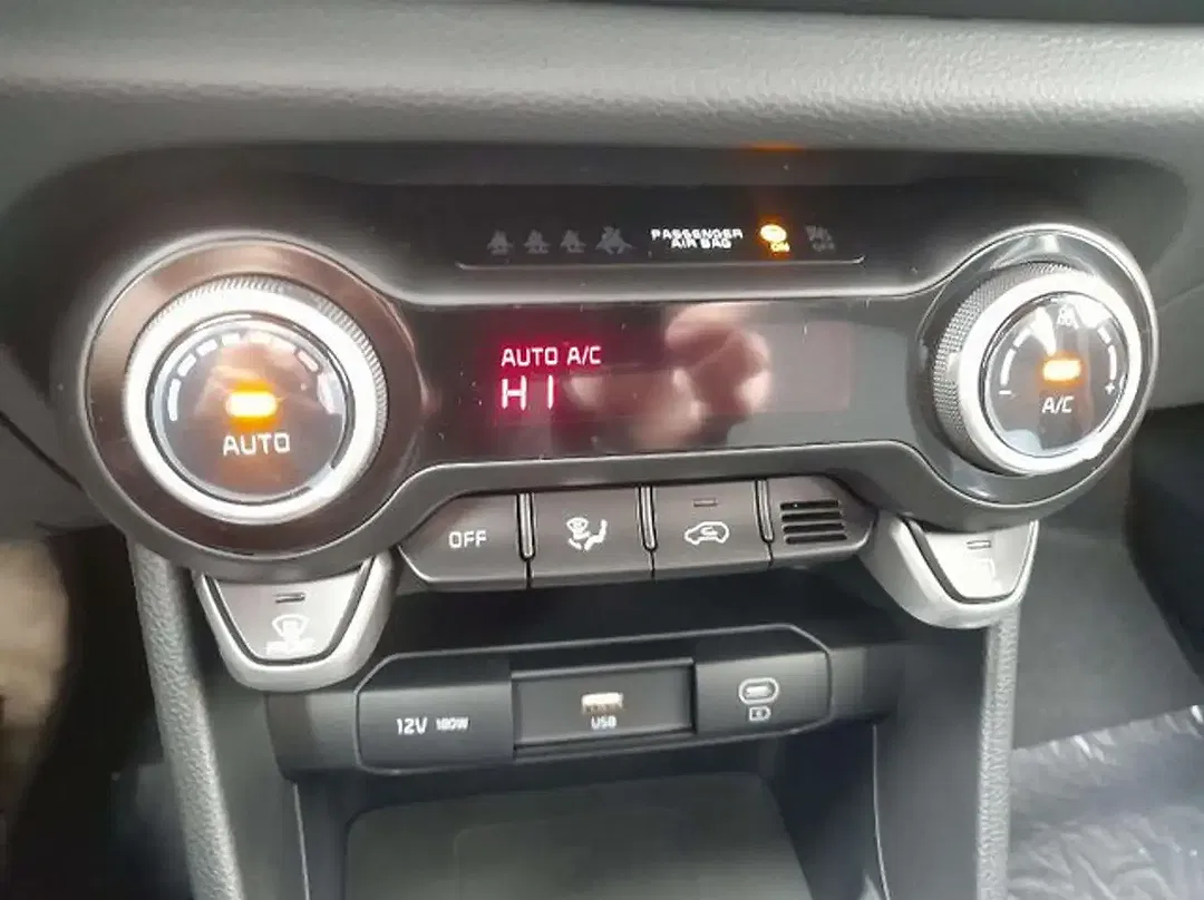 Kia Picanto - Thumbnail 10