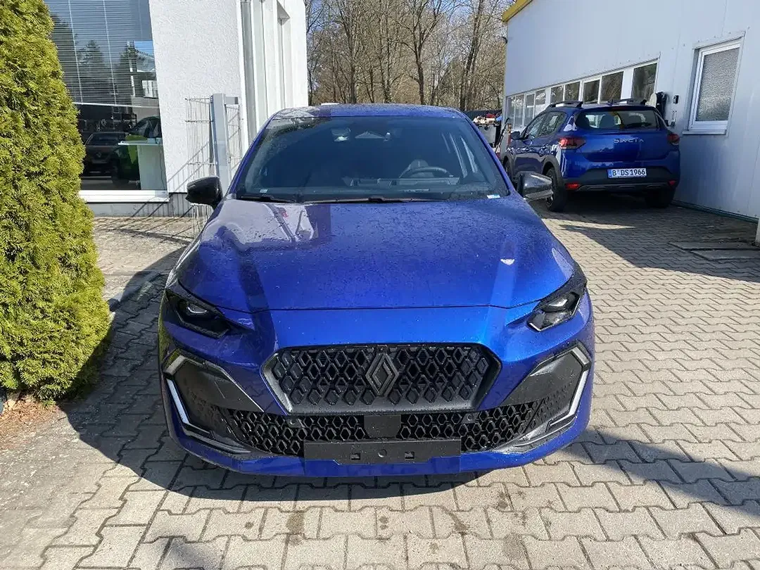Renault Clio - Thumbnail 2