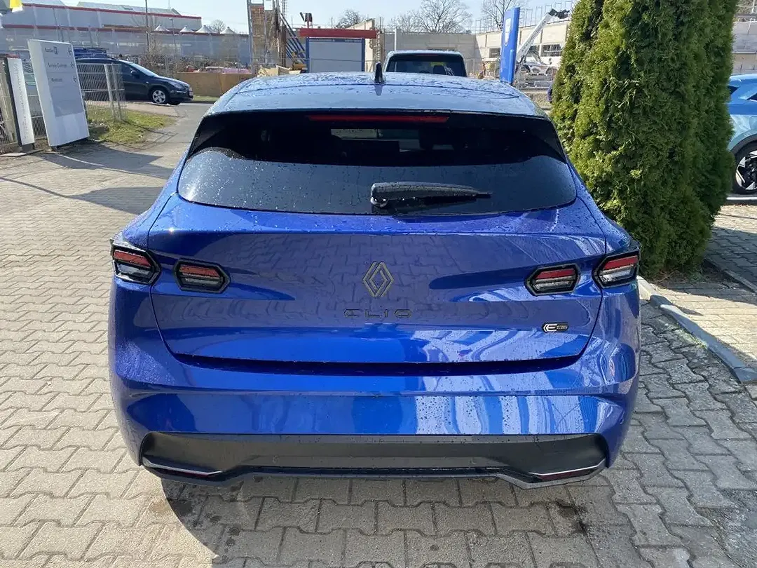 Renault Clio - Thumbnail 5