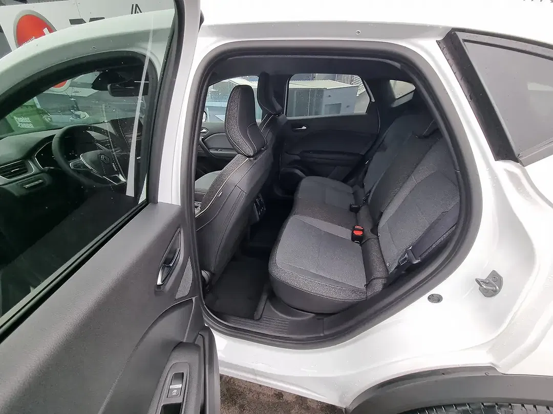 Renault Captur - Thumbnail 13