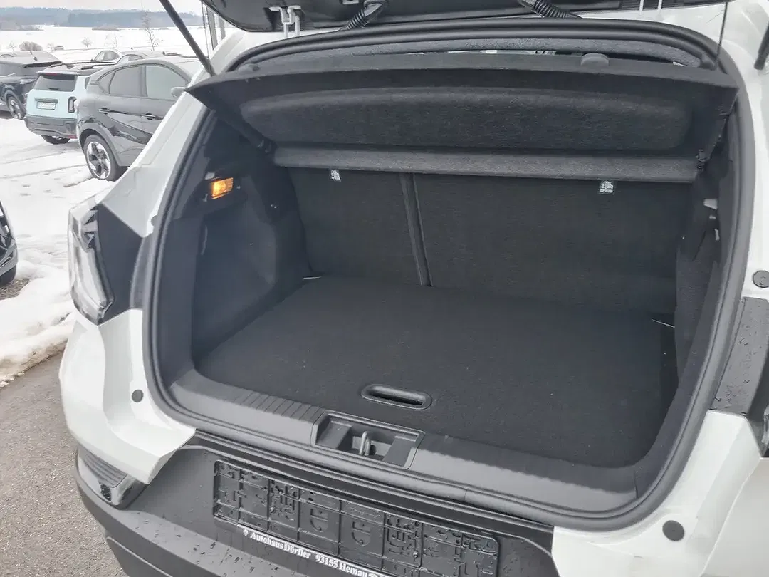 Renault Captur - Thumbnail 8