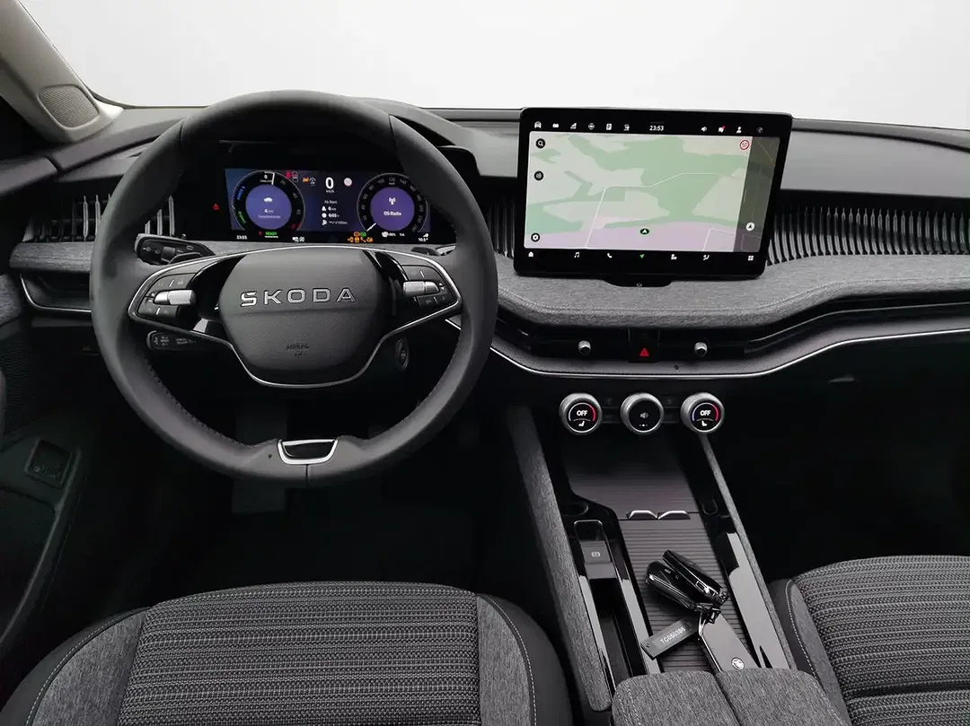 Skoda Superb - Thumbnail 8