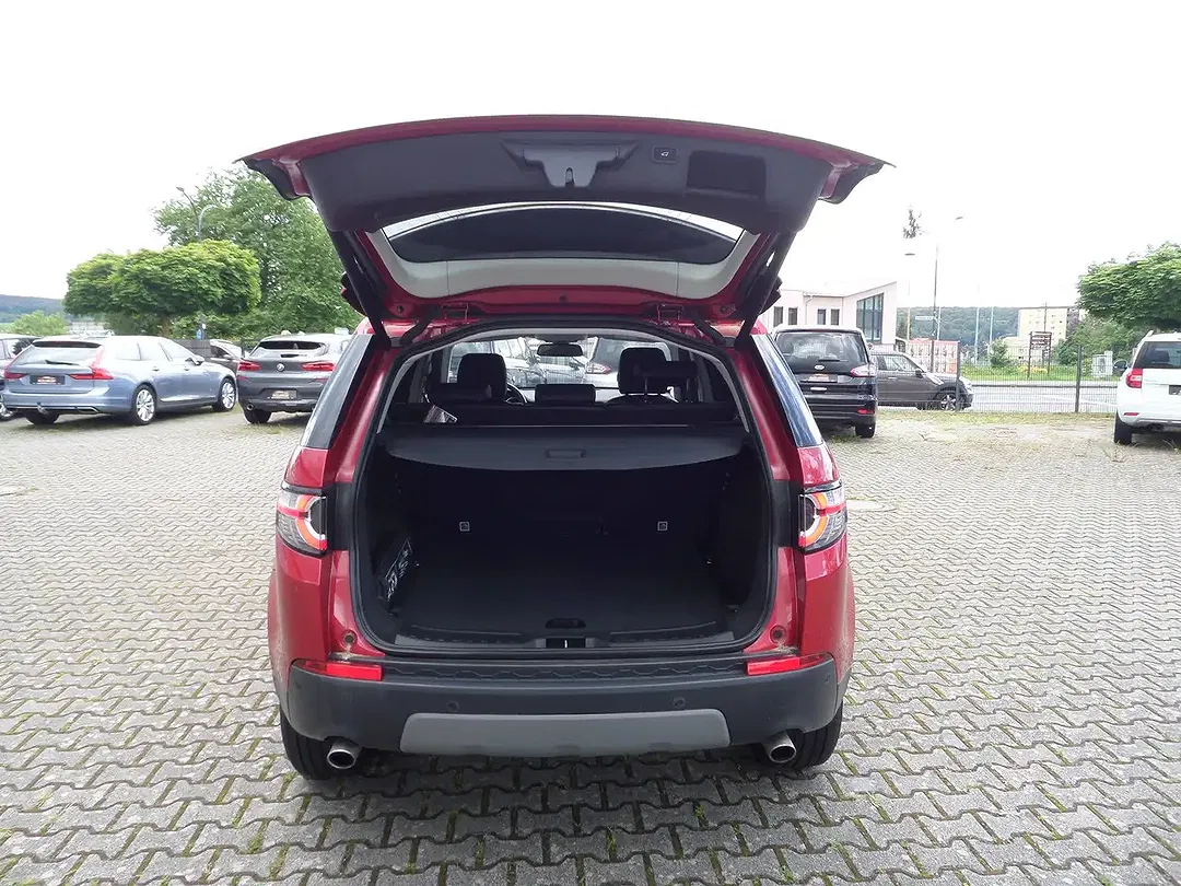 Land Rover Discovery Sport - Thumbnail 11