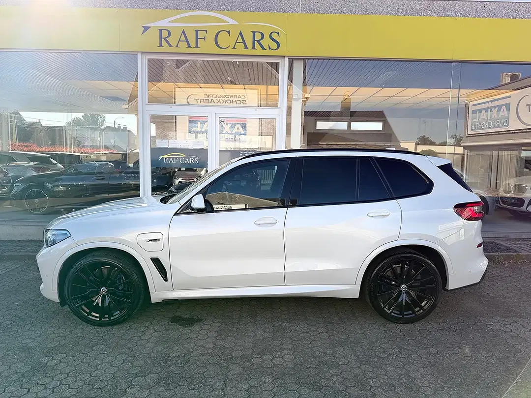 BMW X5 - Thumbnail 5