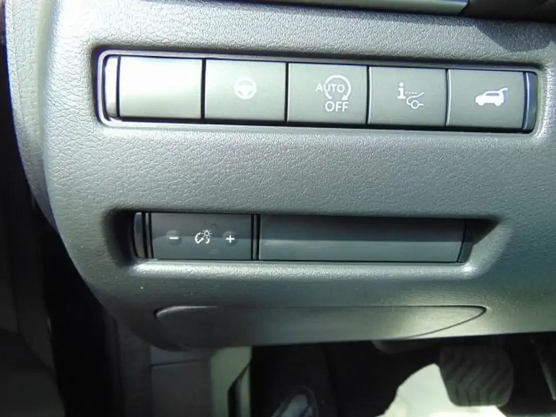 Nissan Qashqai - Thumbnail 12