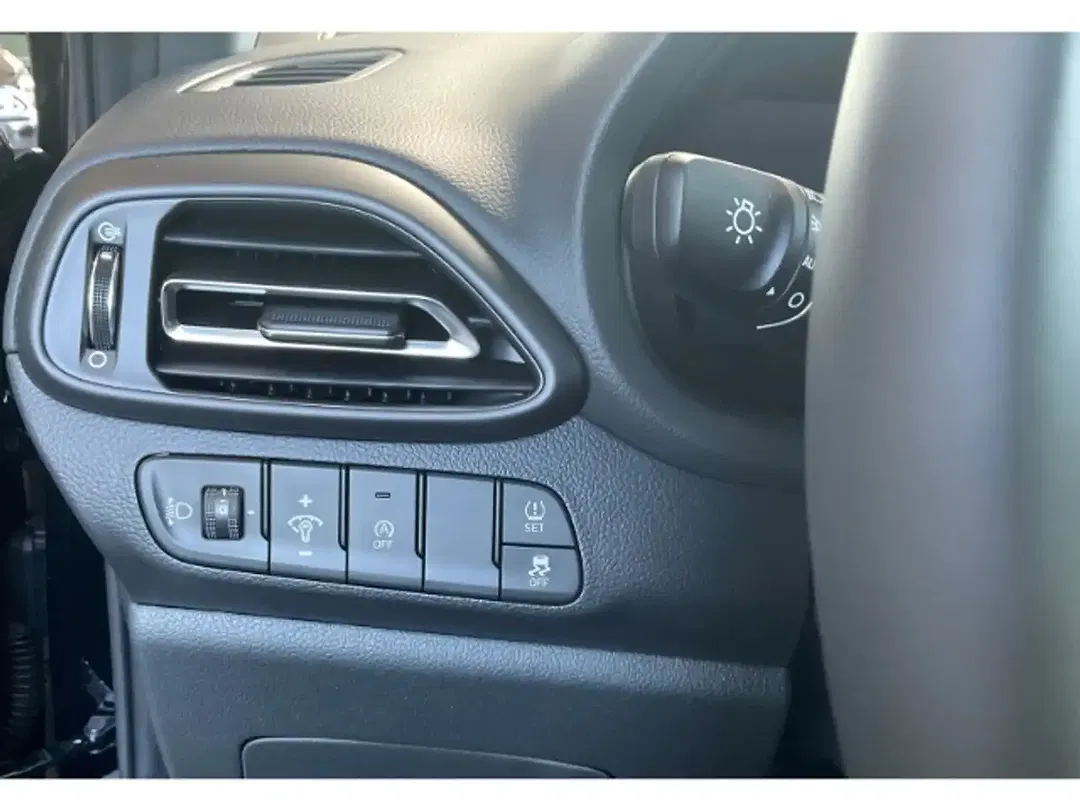 Hyundai i30 - Thumbnail 12