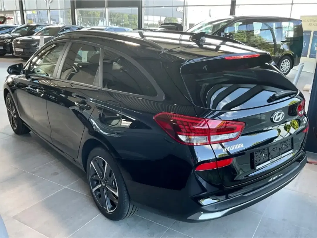 Hyundai i30 - Thumbnail 5