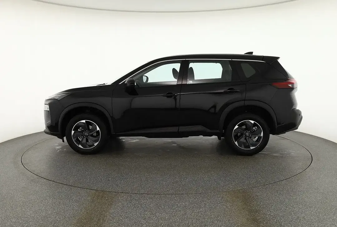 Nissan X-Trail - Thumbnail 2
