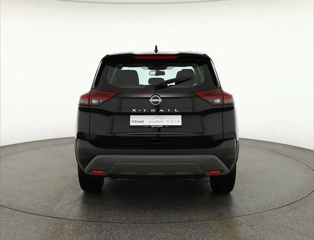 Nissan X-Trail - Thumbnail 4
