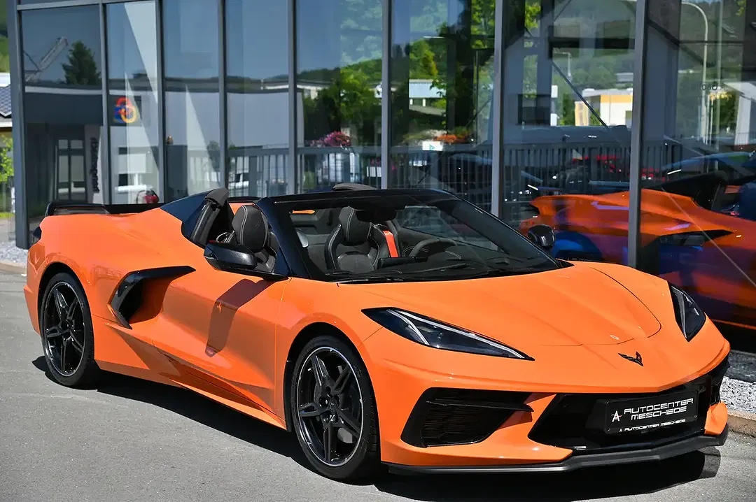 Corvette C8 - Thumbnail 2
