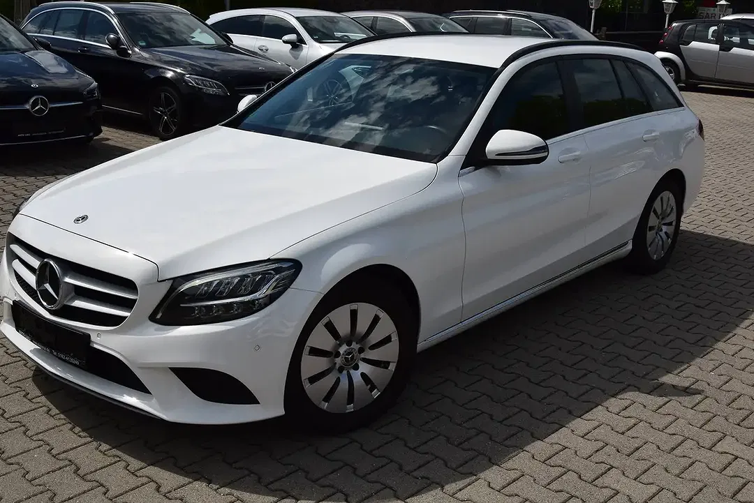 Mercedes-Benz C 180 - Thumbnail 3