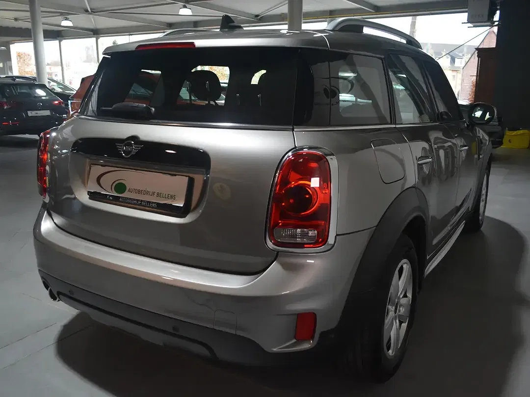 MINI Cooper Countryman - Thumbnail 4