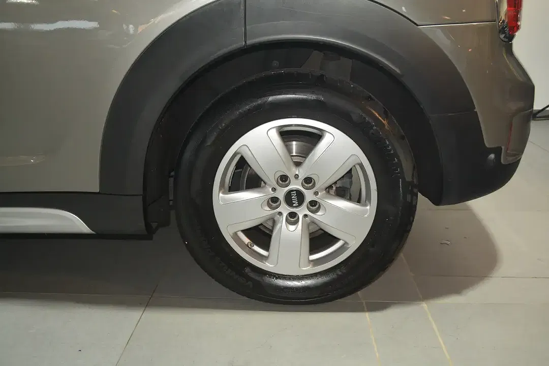 MINI Cooper Countryman - Thumbnail 6