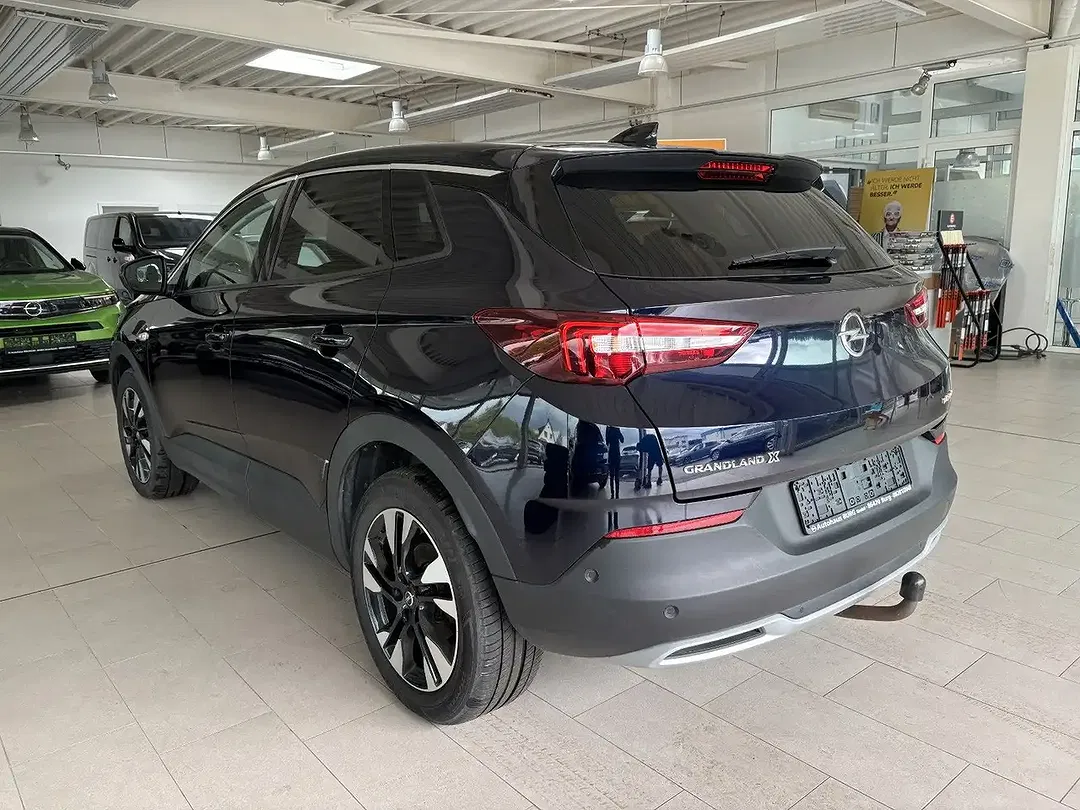 Opel Grandland X - Thumbnail 3
