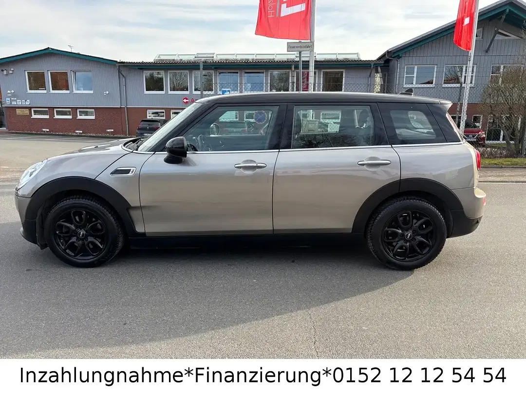 MINI Cooper Clubman - Thumbnail 4