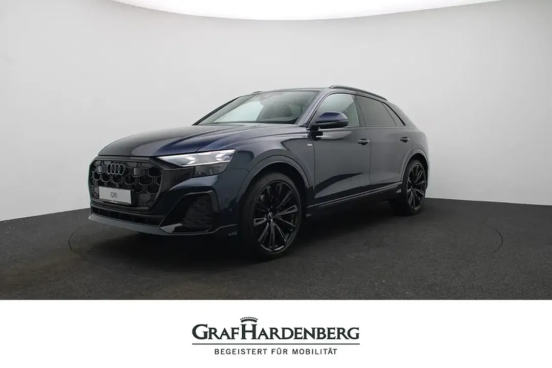 Audi Q8 - Thumbnail 1