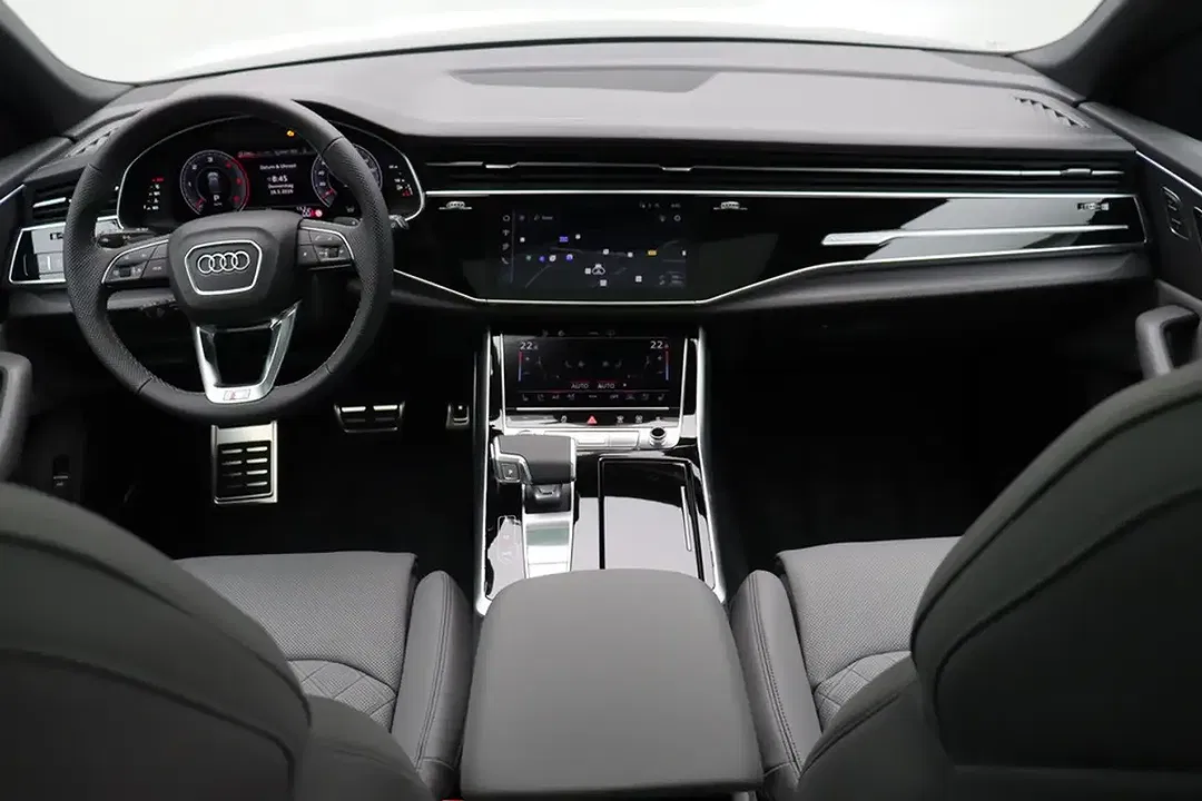 Audi Q8 - Thumbnail 15