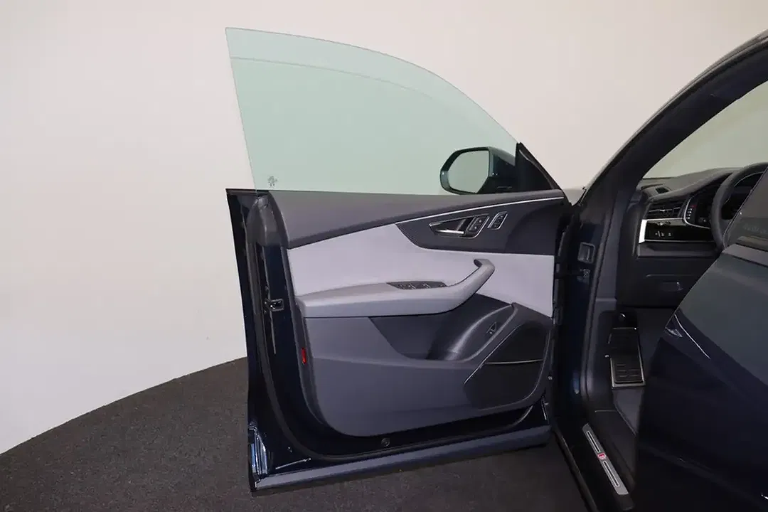 Audi Q8 - Thumbnail 7