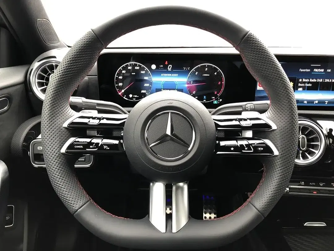 Mercedes-Benz A 220 - Thumbnail 10