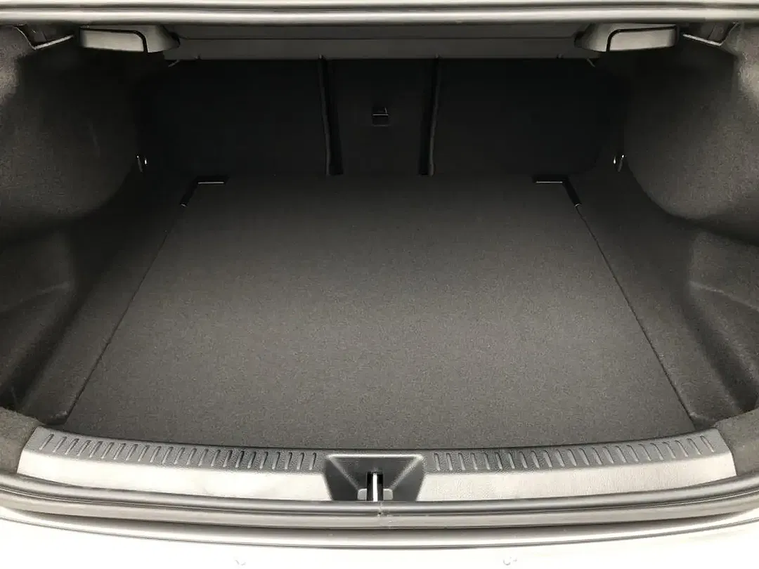Mercedes-Benz A 220 - Thumbnail 12