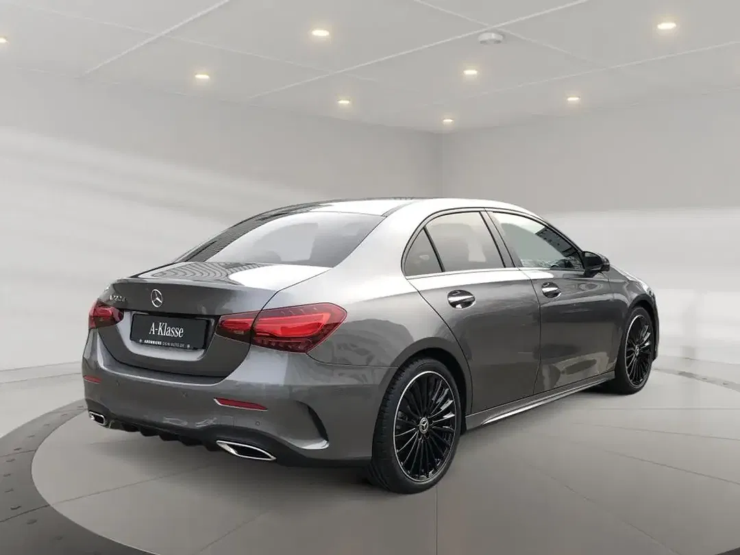 Mercedes-Benz A 220 - Thumbnail 2