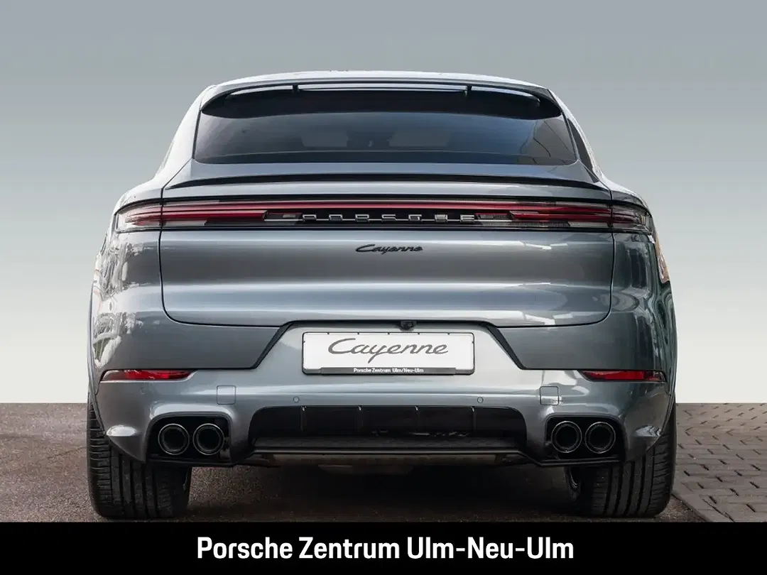 Porsche Cayenne - Thumbnail 13