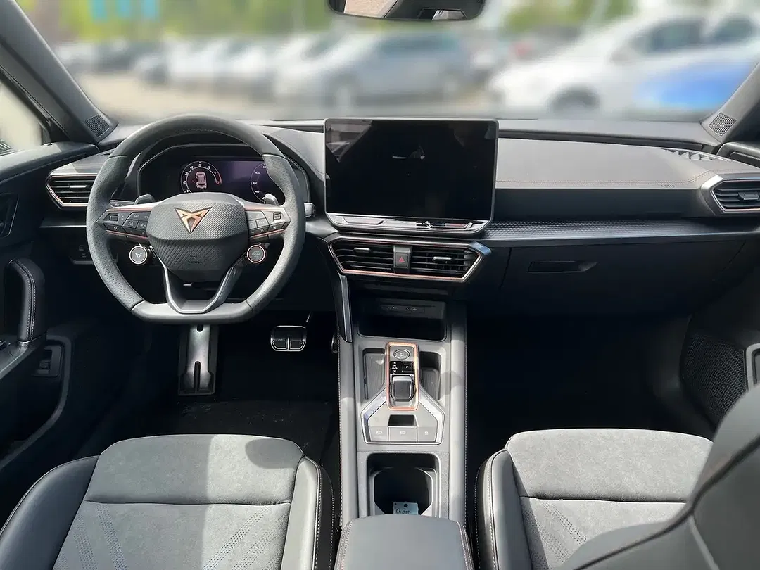 CUPRA Formentor - Thumbnail 8