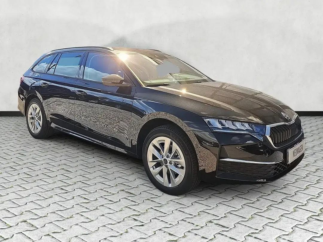 Skoda Octavia - Thumbnail 2