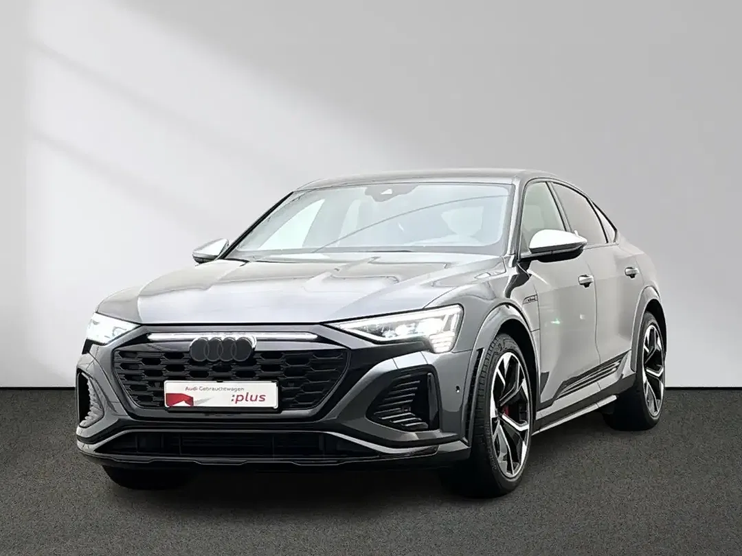 Audi SQ8 e-tron - Thumbnail 3