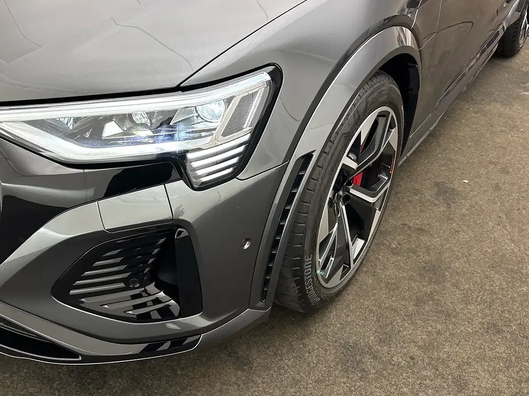 Audi SQ8 e-tron - Thumbnail 5