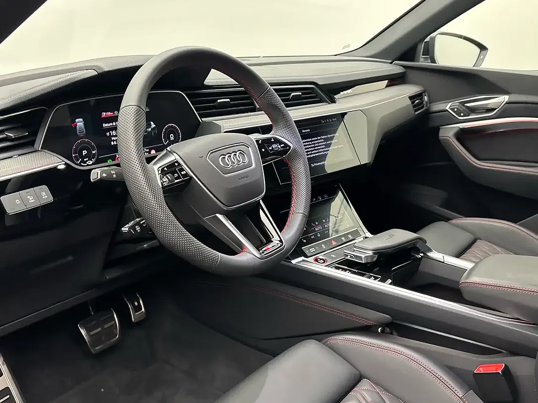 Audi SQ8 e-tron - Thumbnail 8