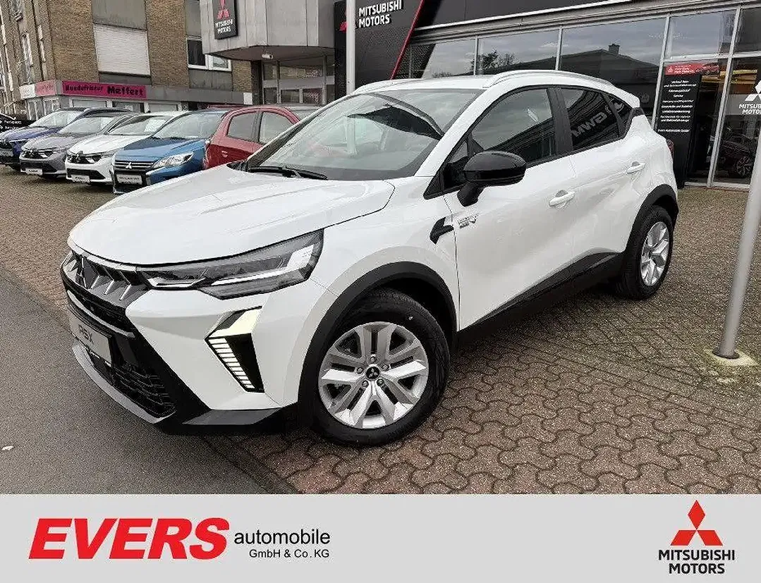 Mitsubishi ASX - Thumbnail 1