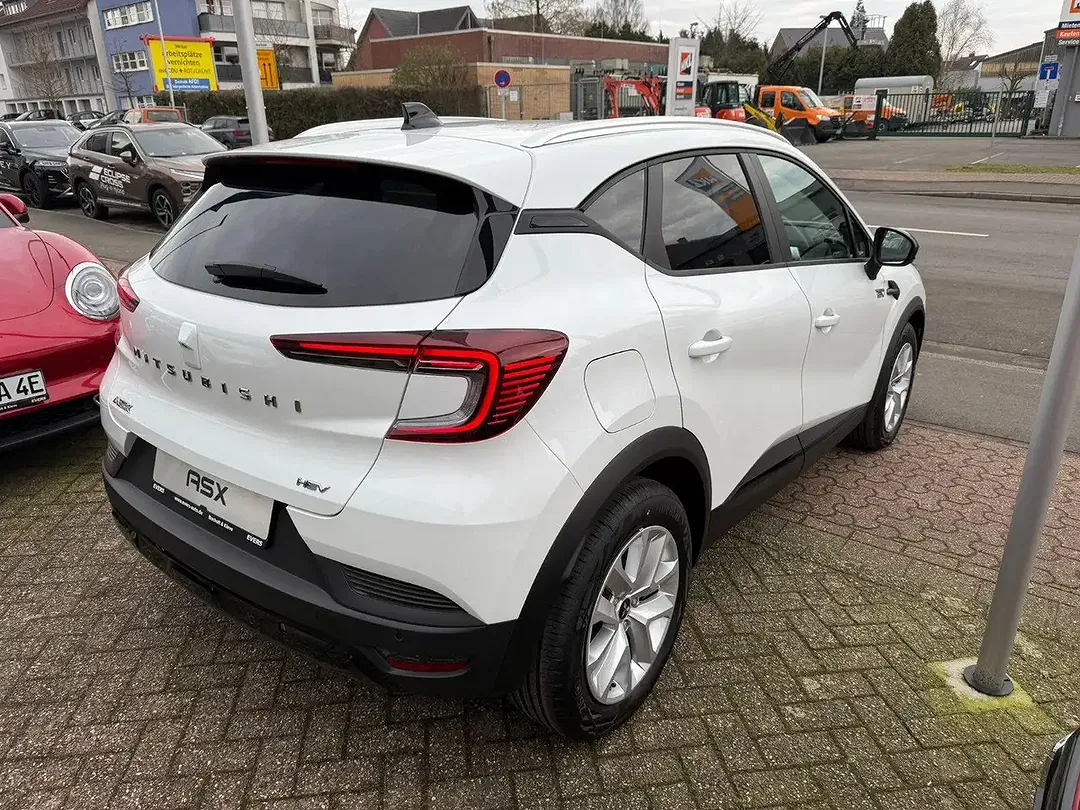 Mitsubishi ASX - Thumbnail 4