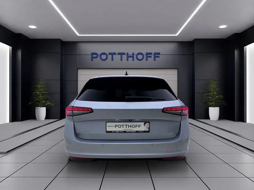 Skoda Superb - Thumbnail 4