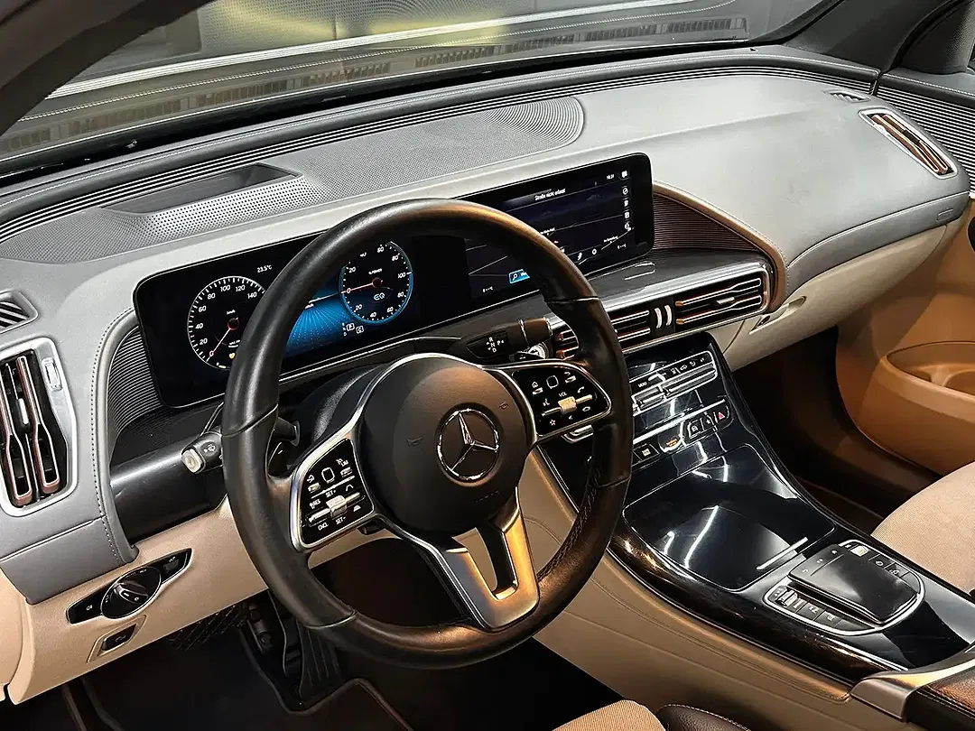Mercedes-Benz EQC 400 - Thumbnail 12