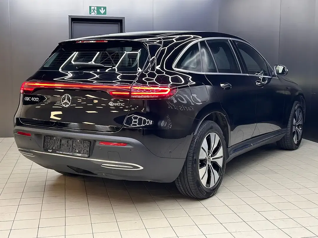 Mercedes-Benz EQC 400 - Thumbnail 7