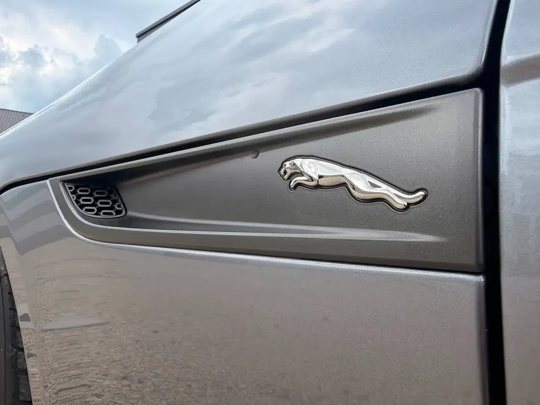 Jaguar F-Type - Thumbnail 5