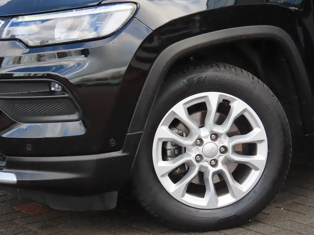 Jeep Compass - Thumbnail 5