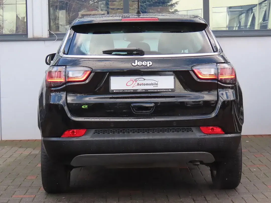 Jeep Compass - Thumbnail 7