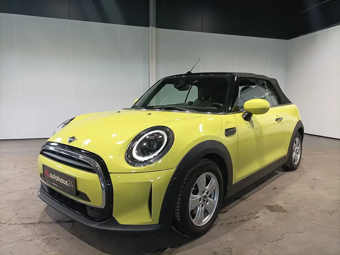 MINI One Cabrio - Thumbnail 3