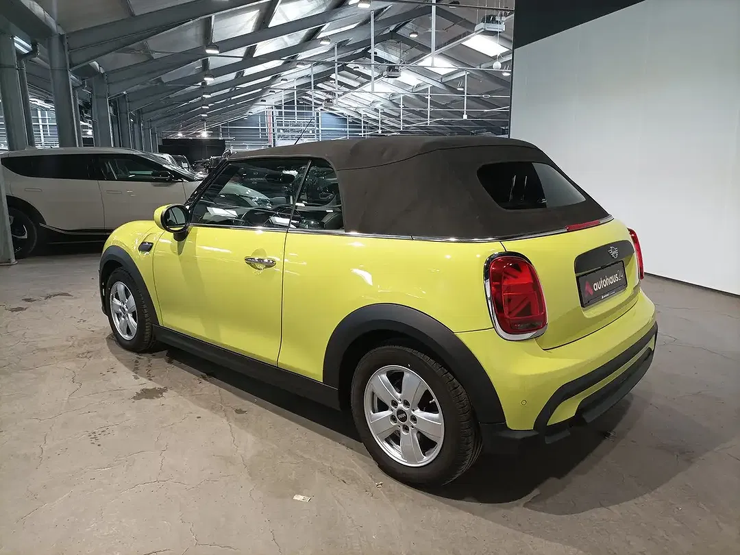 MINI One Cabrio - Thumbnail 4