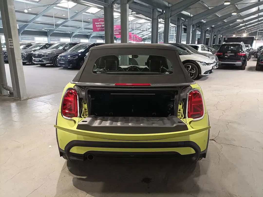 MINI One Cabrio - Thumbnail 6