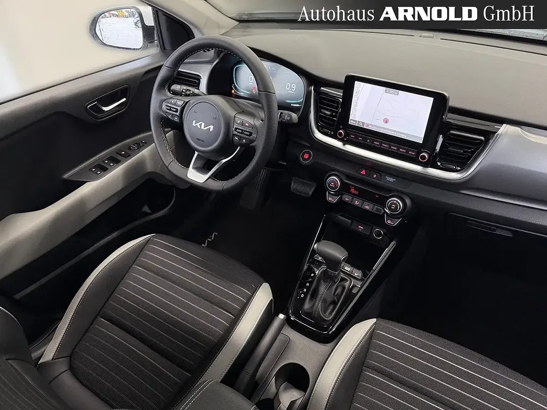 Kia Stonic - Thumbnail 12