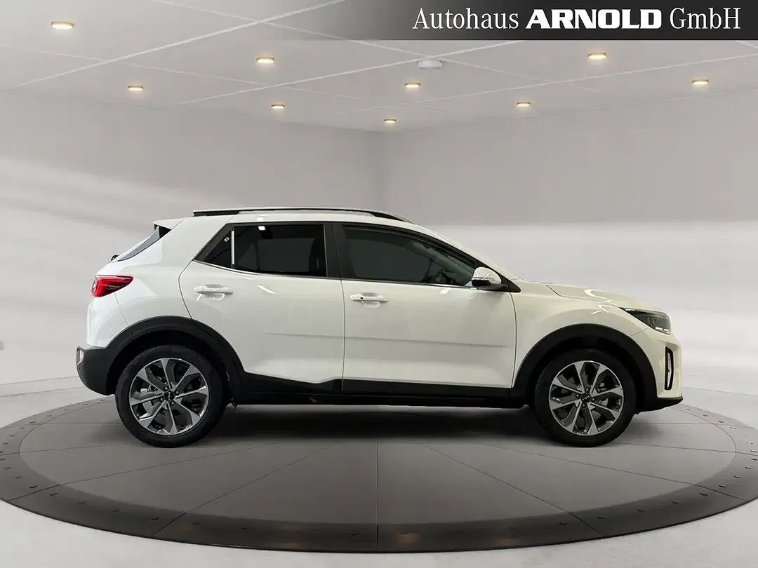 Kia Stonic - Thumbnail 5