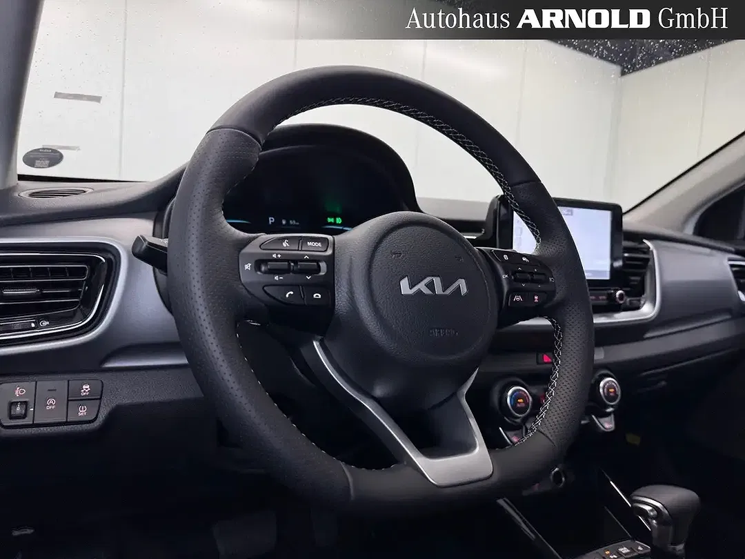 Kia Stonic - Thumbnail 9