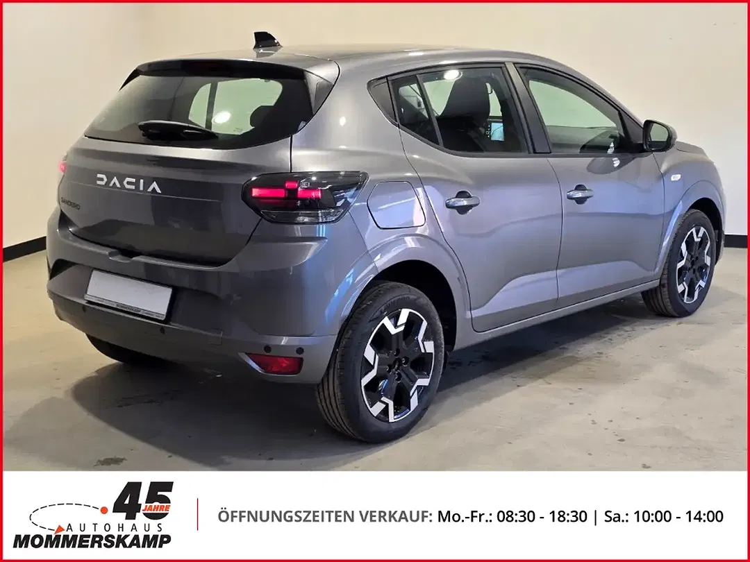 Dacia Sandero - Thumbnail 2